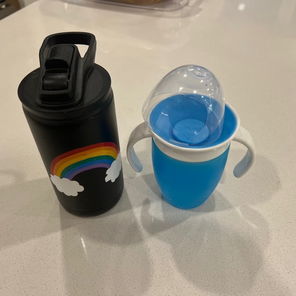 Meet your Posher, Leora - Picture 1 of 1